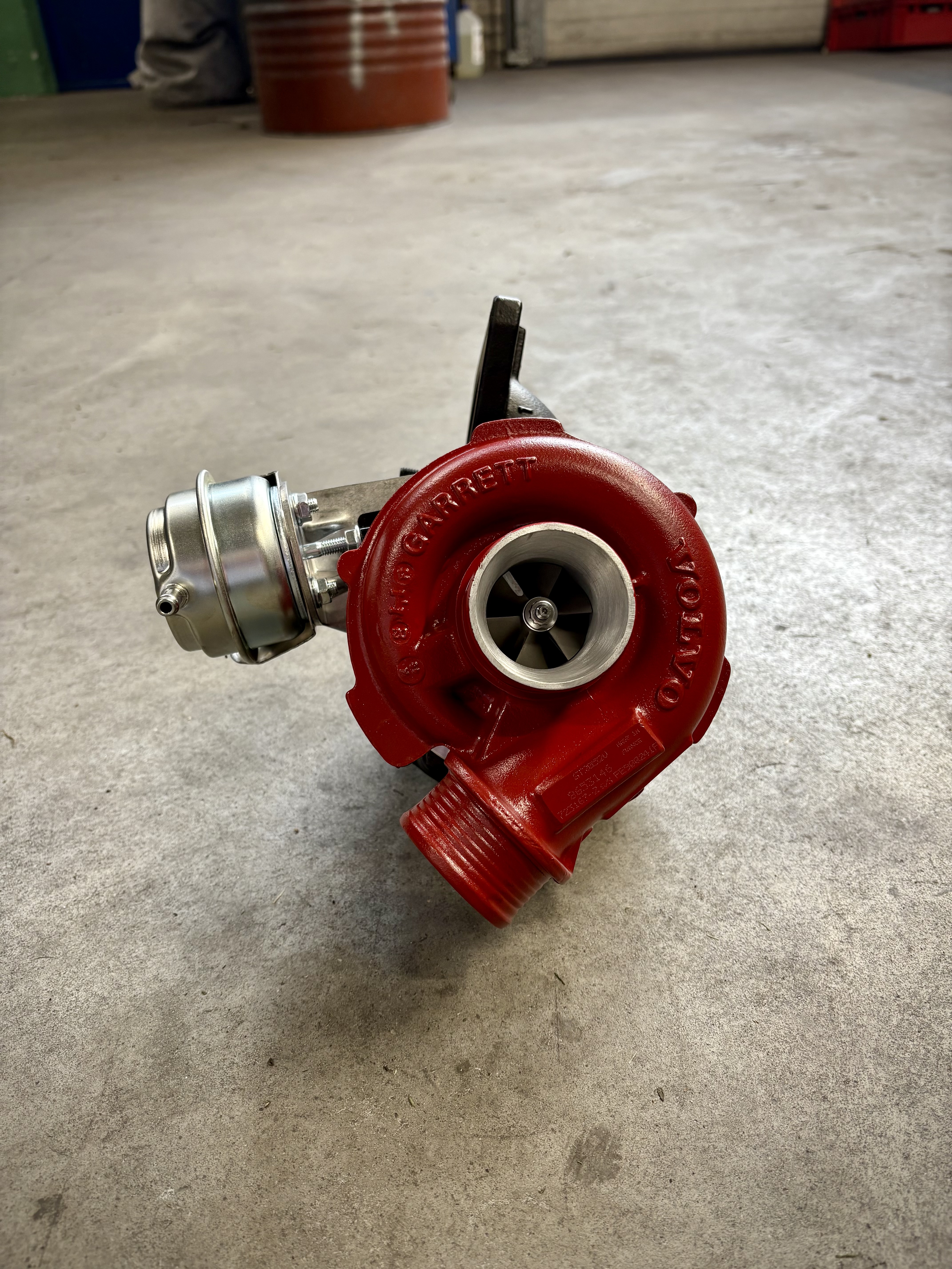 Regenerowana turbosprężarka do samochodu ciężarowego